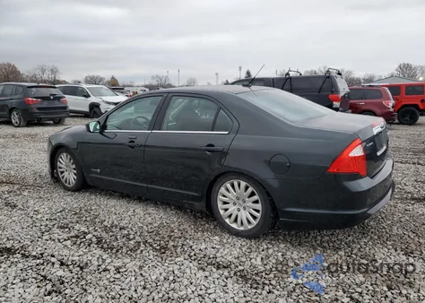 2010 Ford Fusion Hybrid из США, поврежденный, VIN 3FADP0L35AR178349
